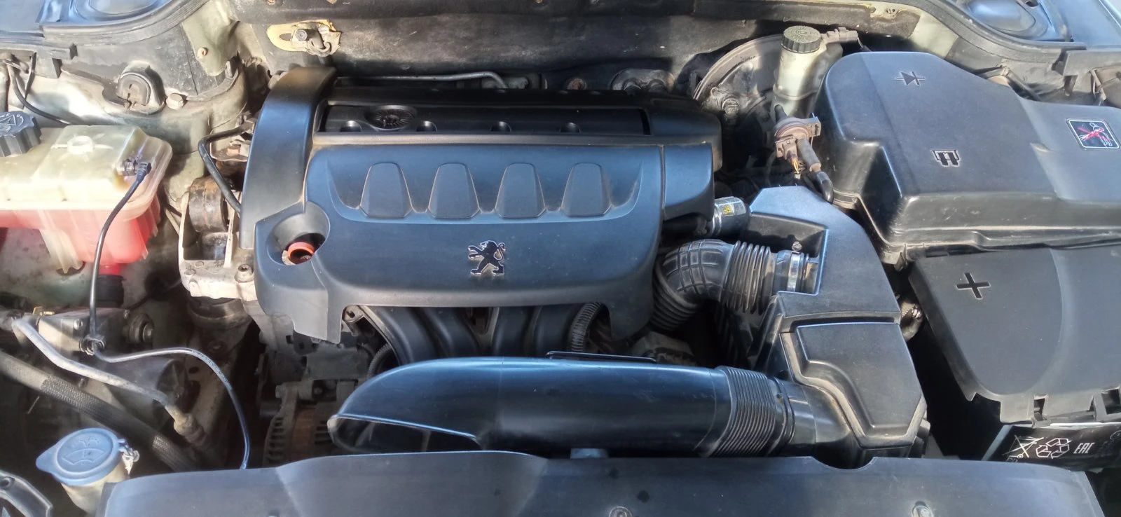 Peugeot 407 1.8i, снимка 9 - Автомобили и джипове - 53760849