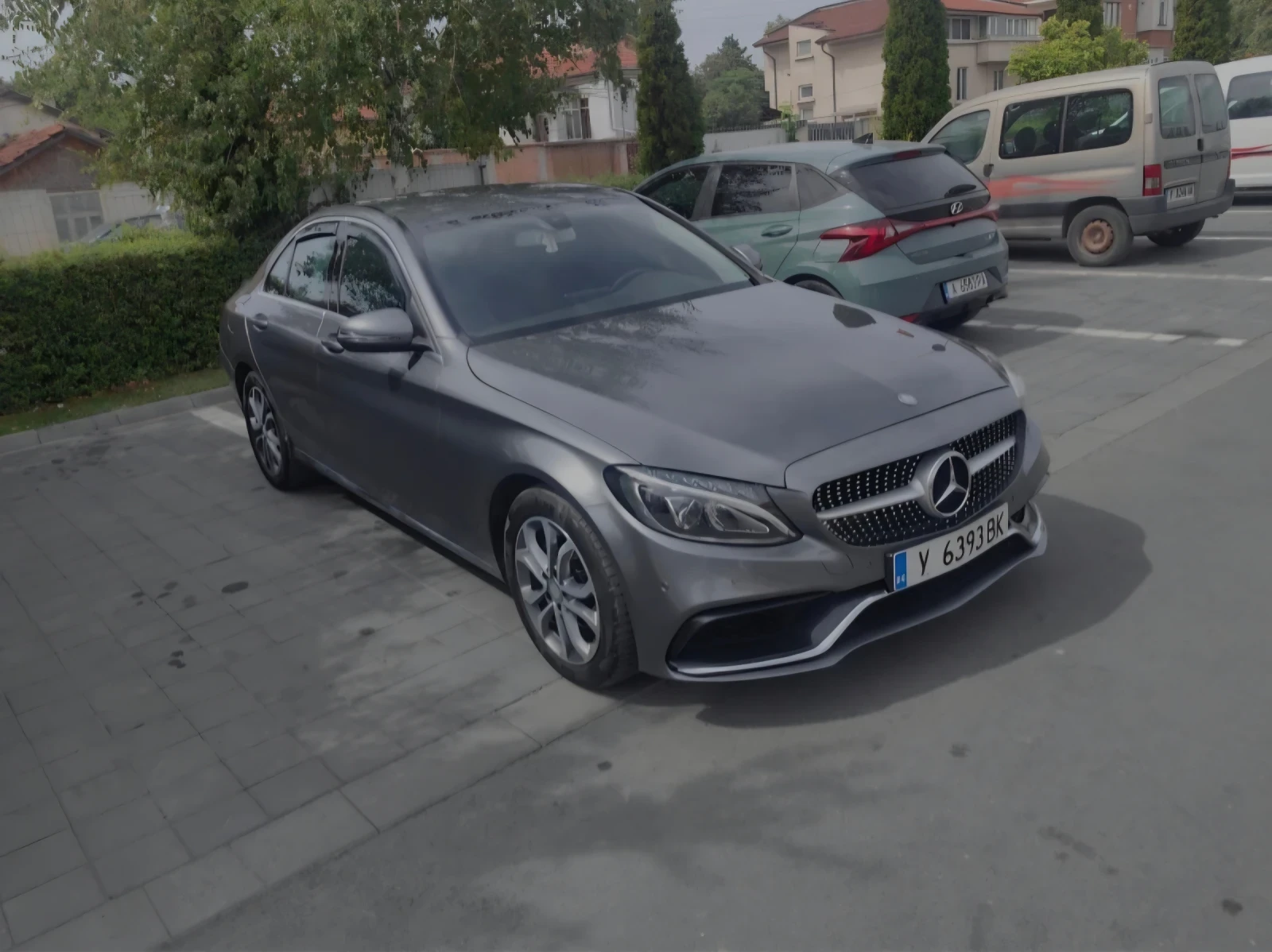 Mercedes-Benz C 220