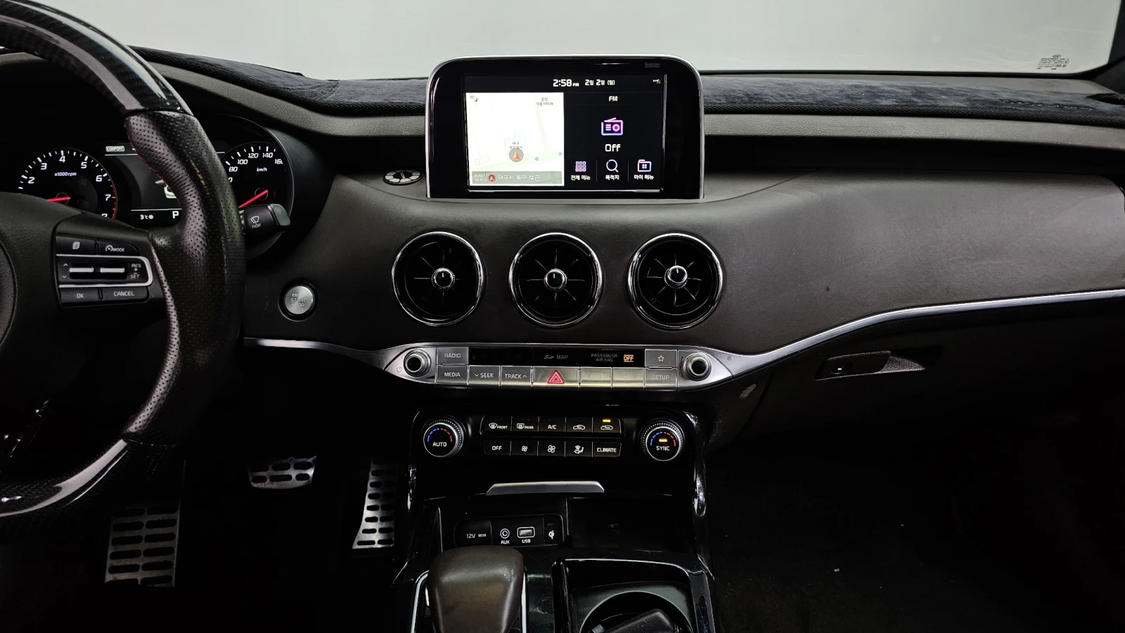 Kia Stinger 2.0T 2WD PLATINUM autogeorge.com, снимка 13 - Автомобили и джипове - 54121647