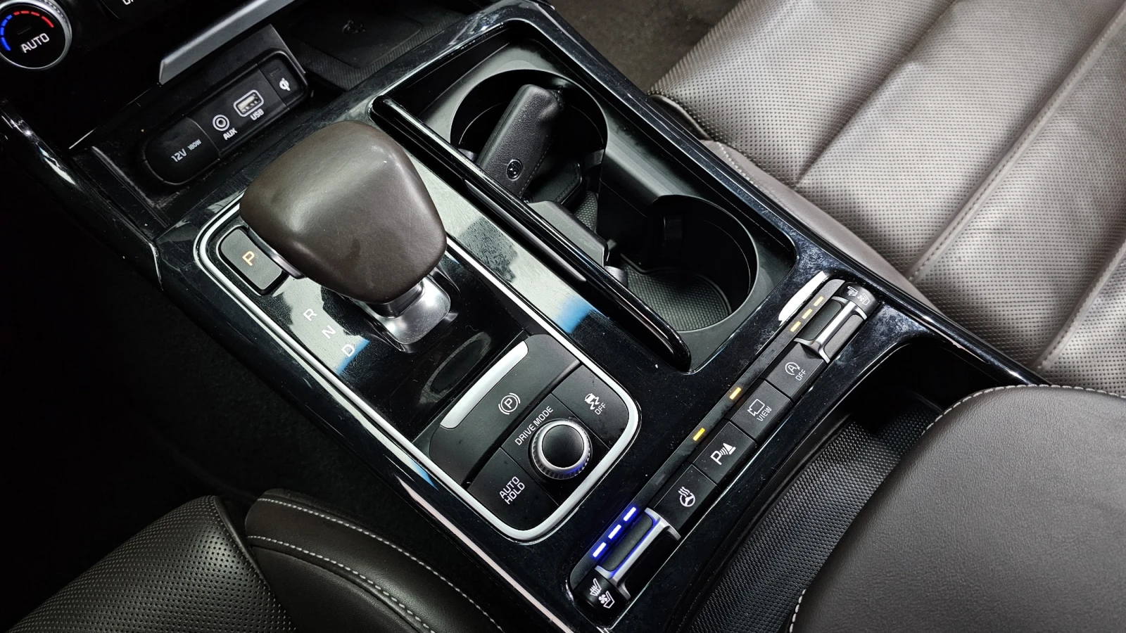 Kia Stinger 2.0T 2WD PLATINUM autogeorge.com, снимка 8 - Автомобили и джипове - 54121647