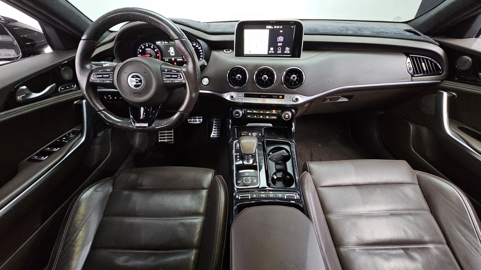 Kia Stinger 2.0T 2WD PLATINUM autogeorge.com, снимка 6 - Автомобили и джипове - 54121647