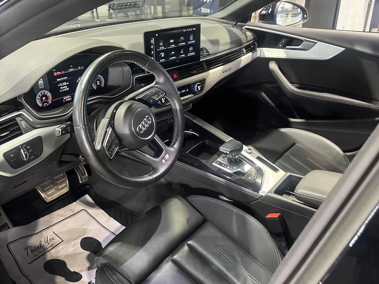 Audi A5 * Progressiv * CARFAX * S LINE * BLIND SPOT, снимка 17 - Автомобили и джипове - 54513209