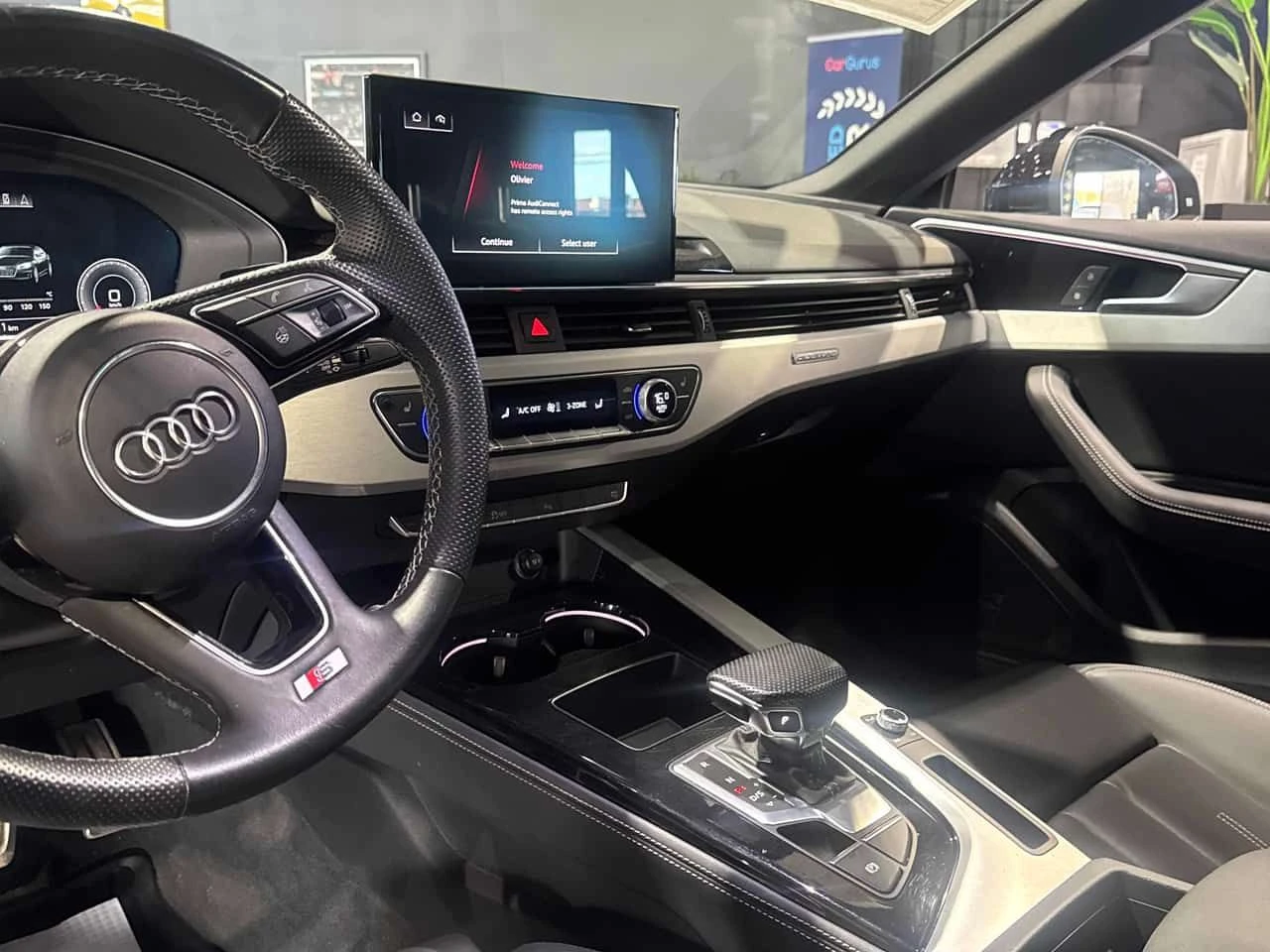 Audi A5 * Progressiv * CARFAX * S LINE * BLIND SPOT, снимка 9 - Автомобили и джипове - 54513209