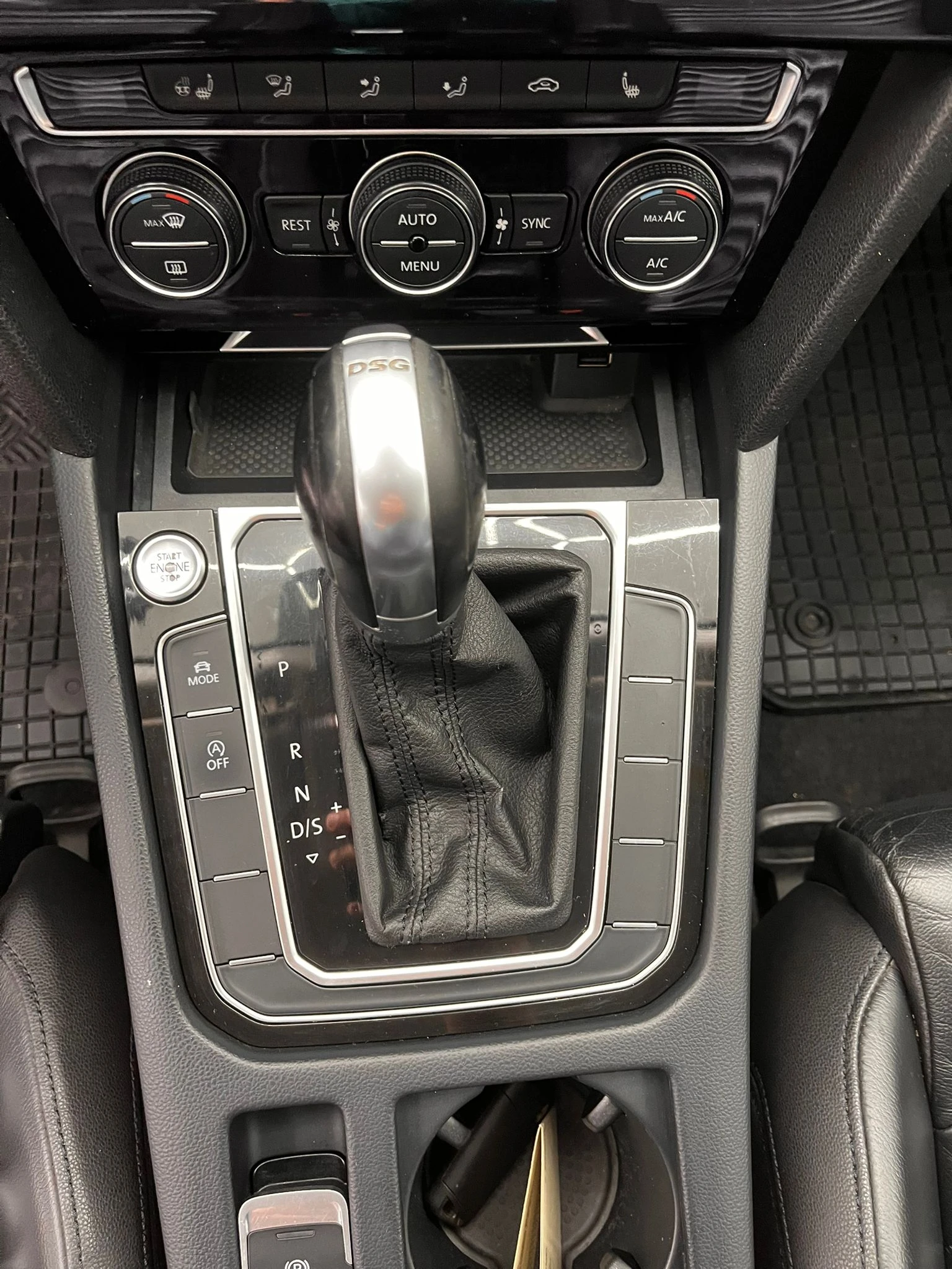 VW Passat Business Premium including navigation, снимка 12 - Автомобили и джипове - 54689265