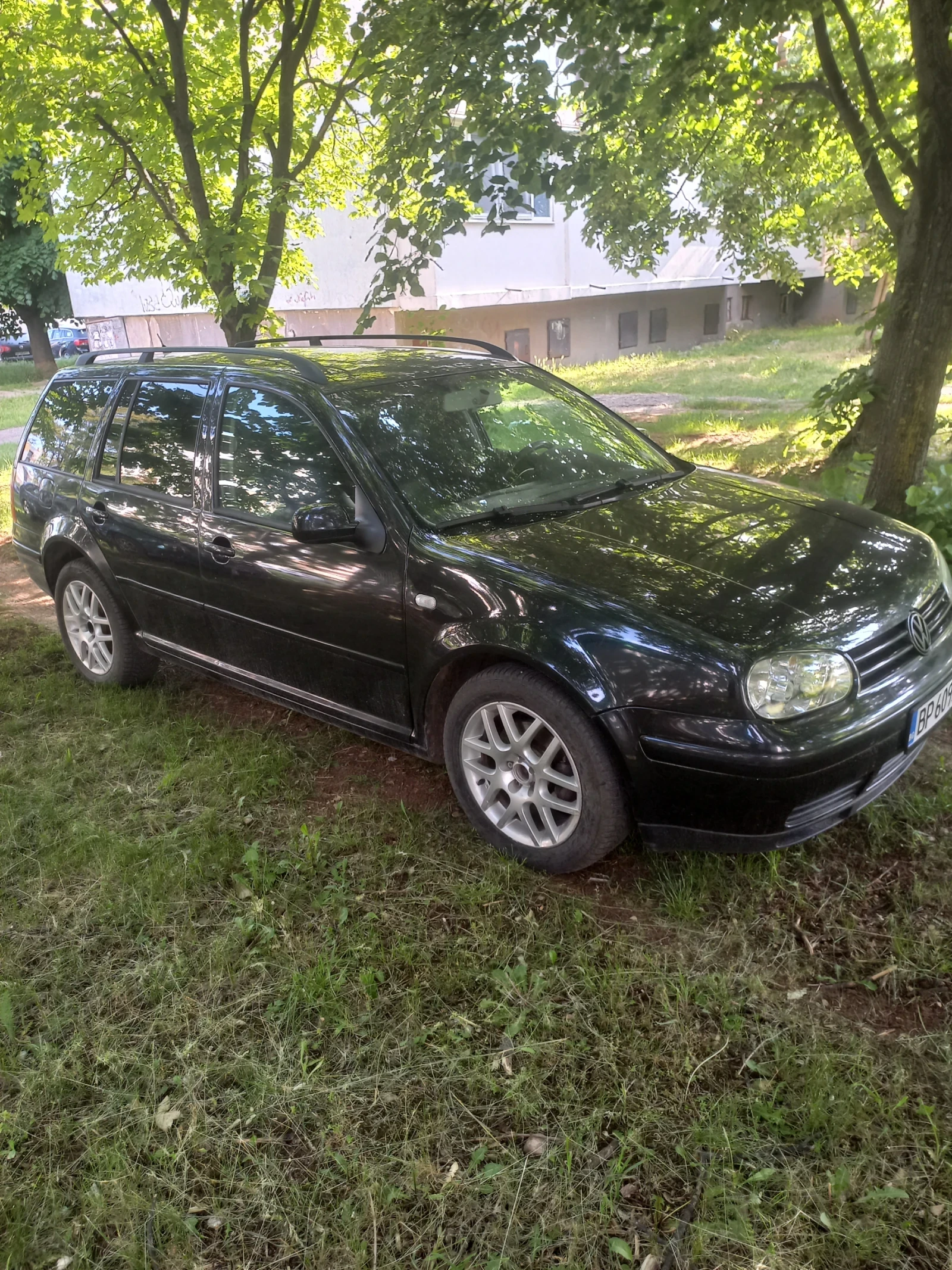 VW Golf 1.9тди 90 к.с., снимка 2 - Автомобили и джипове - 54702587