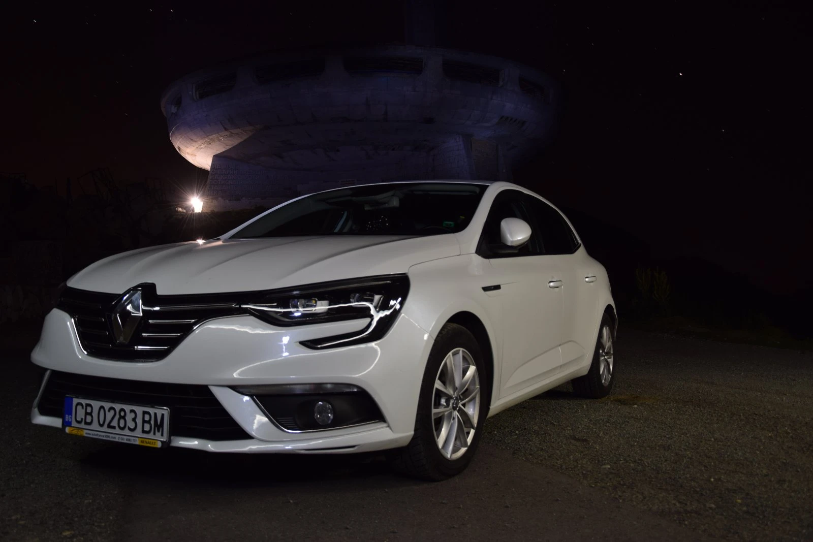 Renault Megane 1.5 DCI, снимка 13 - Автомобили и джипове - 54720668