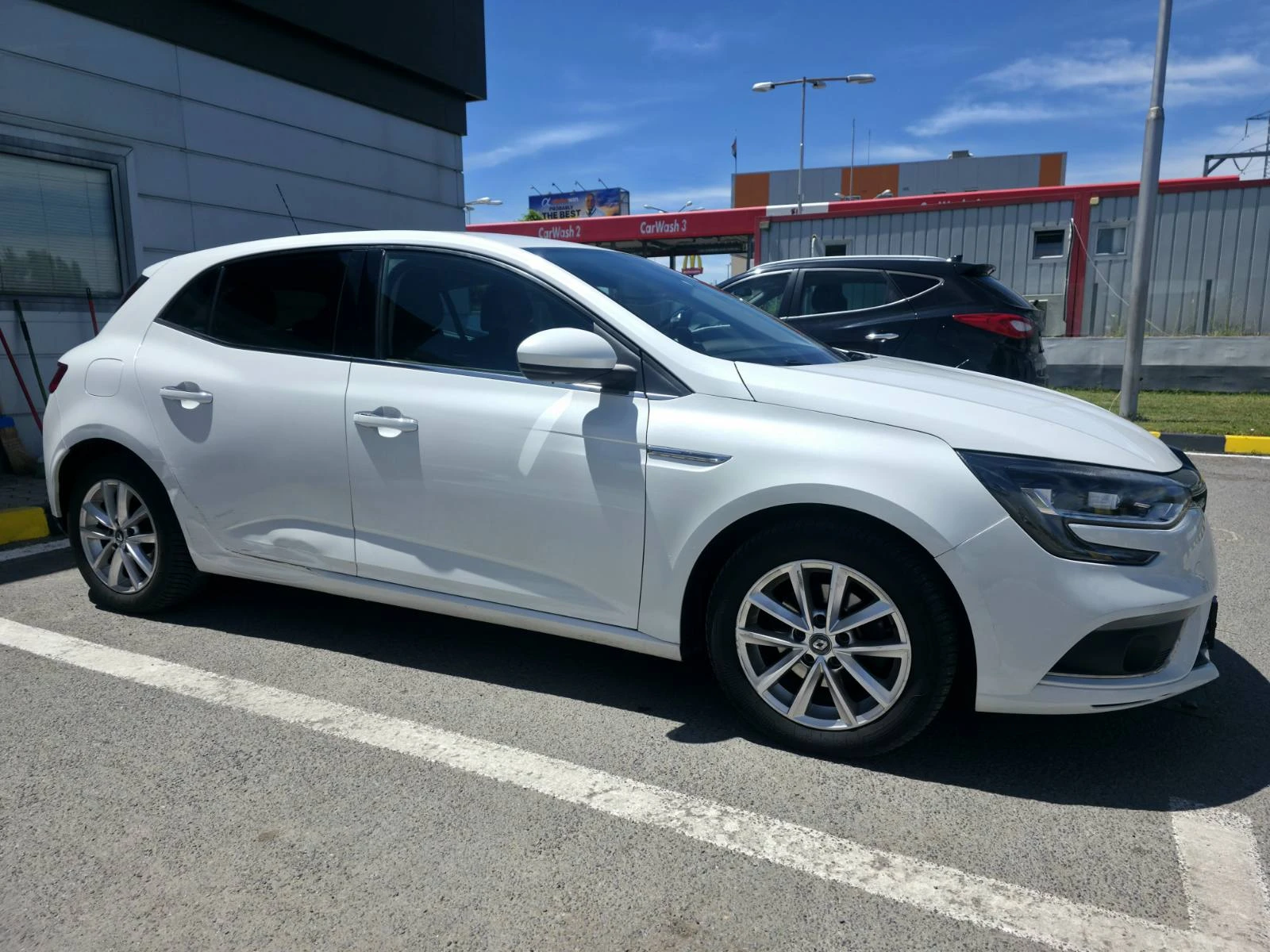 Renault Megane 1.5 DCI, снимка 6 - Автомобили и джипове - 54720668