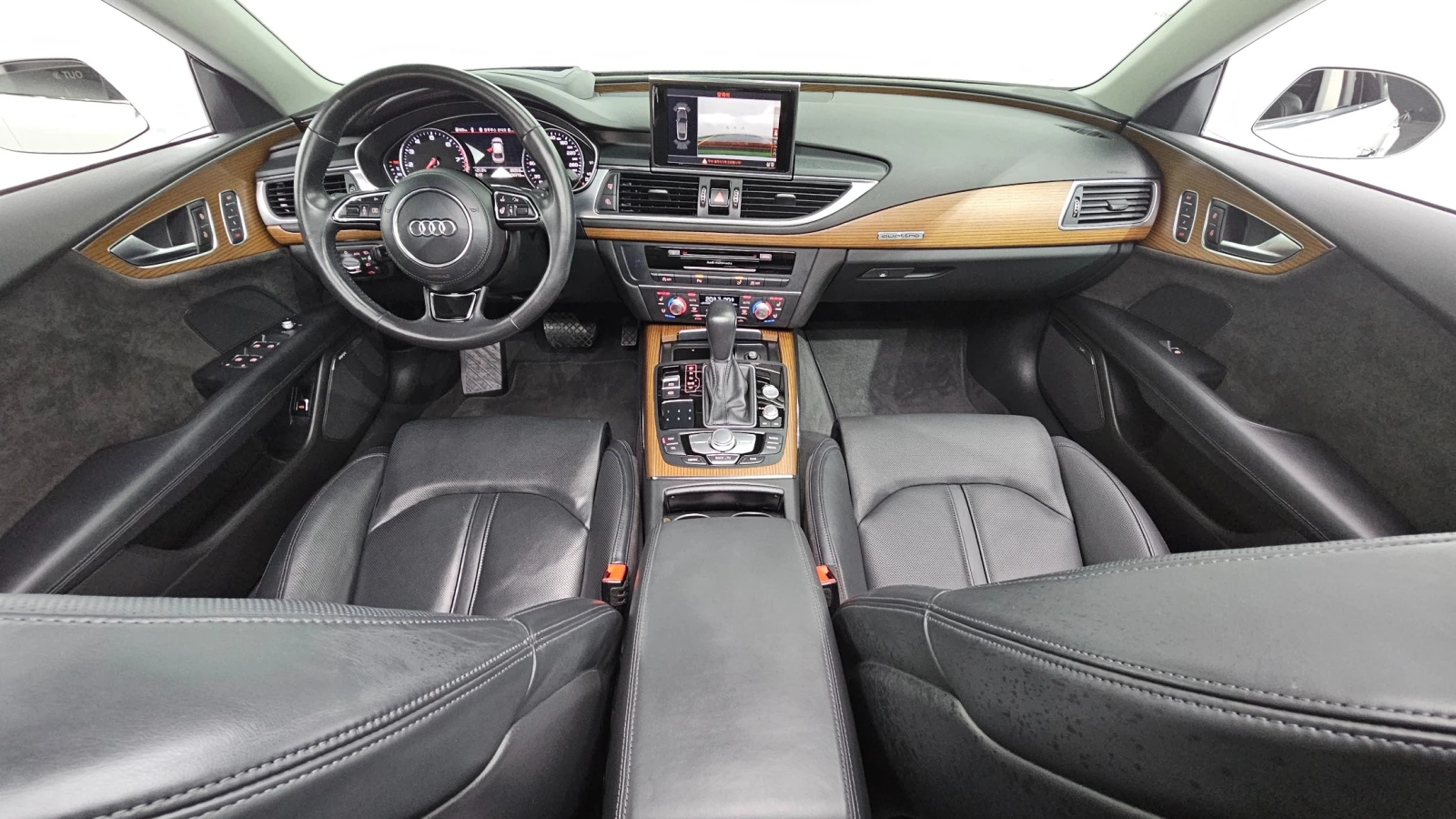 Audi A7 PREMIUM 50TFSI* DISTR* ПОДГРЕВИ* ОБДУХ* HUD* , снимка 5 - Автомобили и джипове - 55179461