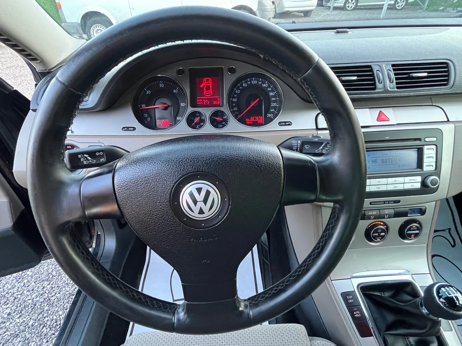 VW Passat 2.0TDI BMP, снимка 9 - Автомобили и джипове - 55286815