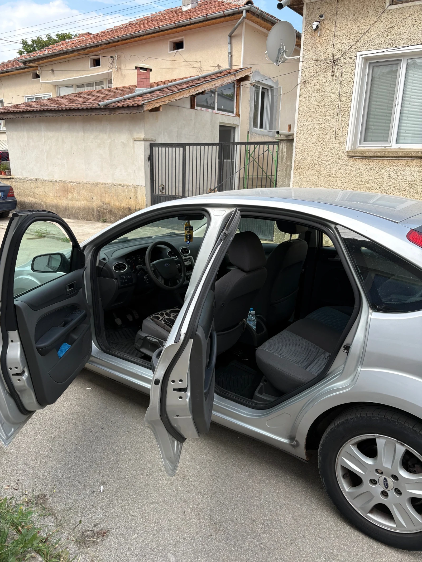 Ford Focus, снимка 7 - Автомобили и джипове - 55652730