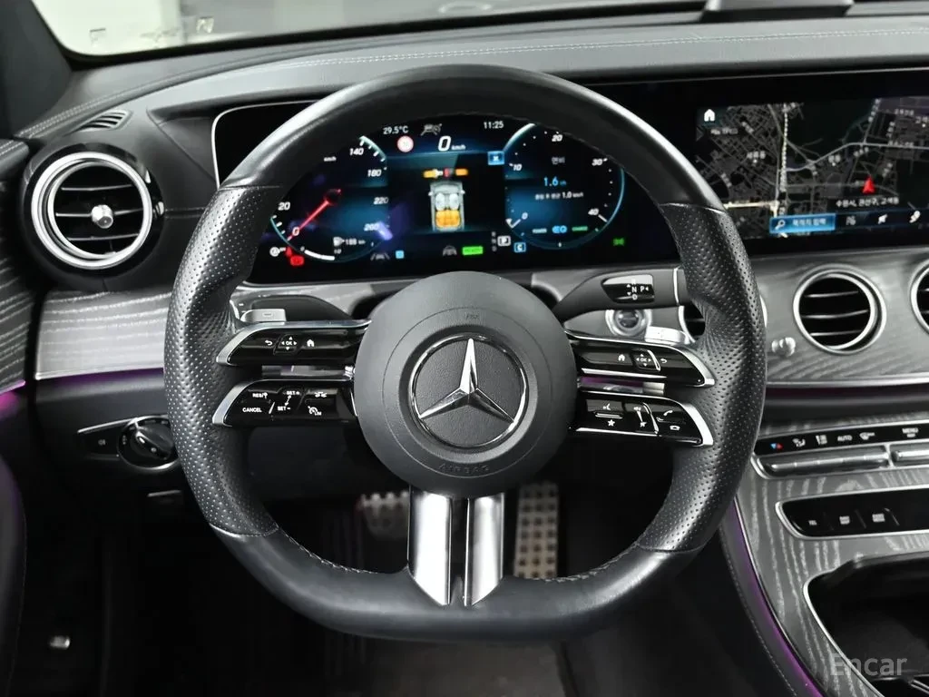 Mercedes-Benz E 350 AMG* LINE* 4MATIC* BURMESTER* 360КАМЕРА* LANE* ASS, снимка 8 - Автомобили и джипове - 55801590