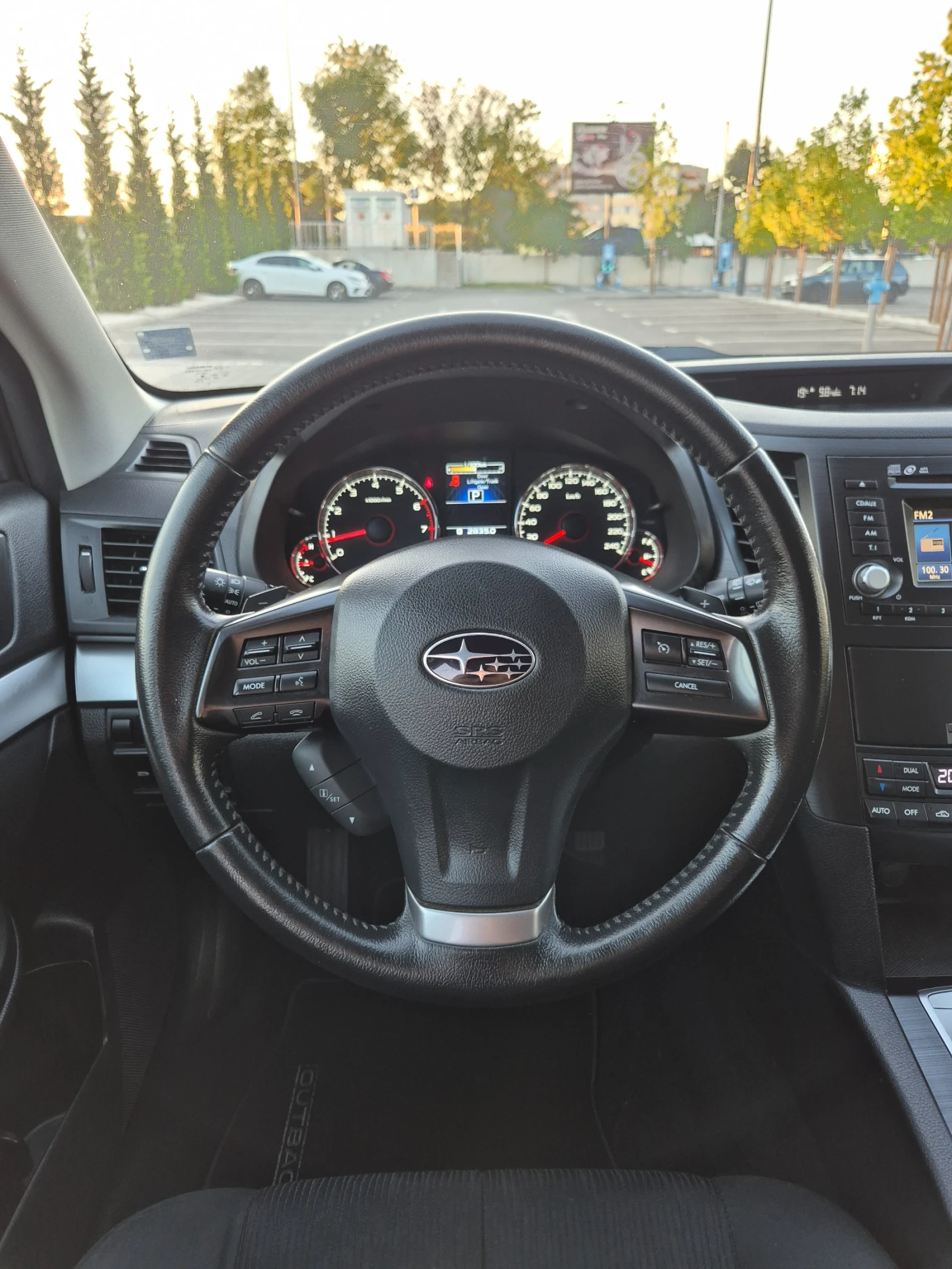 Subaru Outback 2.5 АВТОМАТ* FACELIFT* СЕРВИЗНА ИСТОРИЯ , снимка 12 - Автомобили и джипове - 56111983