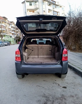 Hyundai Tucson 4x4/CRDI 140 кс./5л.-100км./Климатроник/Отличен !, снимка 14