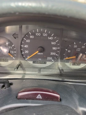 Mercedes-Benz ML 270, снимка 13