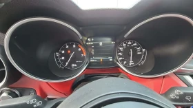 Alfa Romeo Stelvio DISTRONIC* КОЖА* , снимка 8