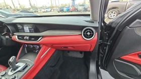 Alfa Romeo Stelvio DISTRONIC* КОЖА* , снимка 10