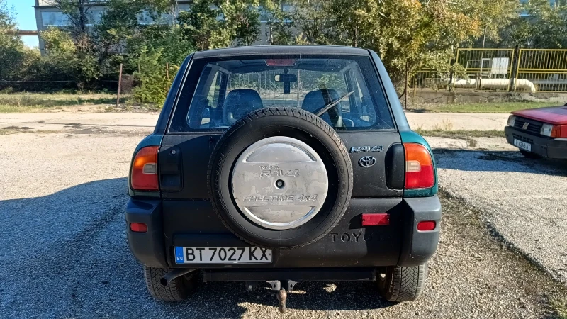 Toyota Rav4, снимка 12 - Автомобили и джипове - 47630557