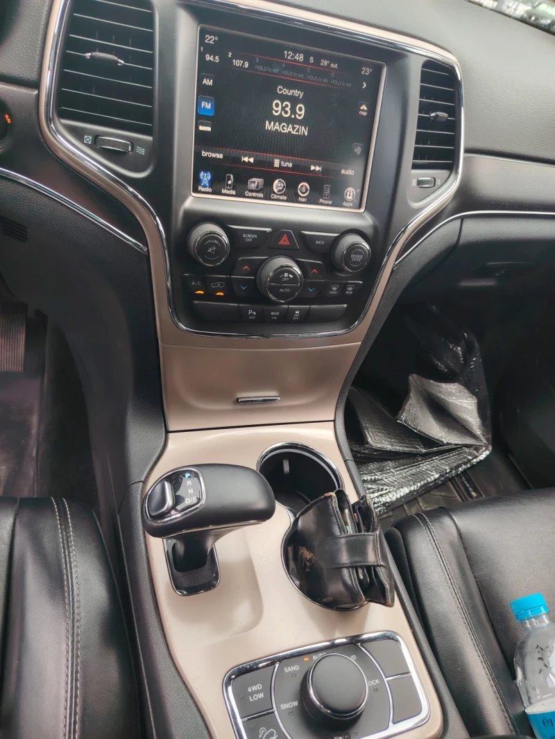 Jeep Grand cherokee Limited, снимка 10 - Автомобили и джипове - 51408194