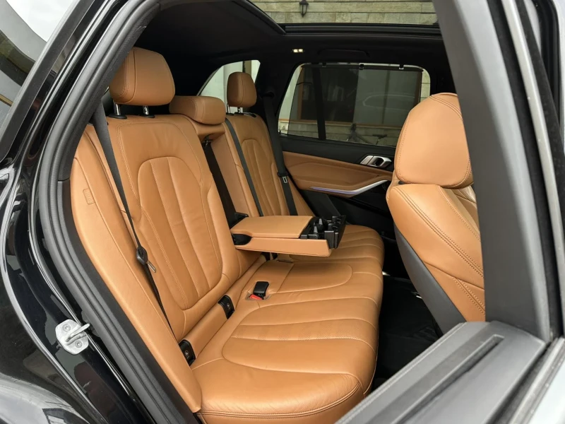 BMW X5 xDrive40i/Обдух/360Кам/Head-Up/SoftClose/(Вакум), снимка 13 - Автомобили и джипове - 52418475