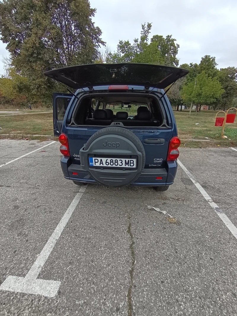 Jeep Cherokee, снимка 11 - Автомобили и джипове - 52331213