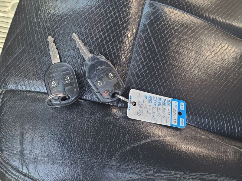 Ford F150 FX2 CREW CAB SHORT BED CARFAX АВТО КРЕДИТ, снимка 10 - Автомобили и джипове - 52816968