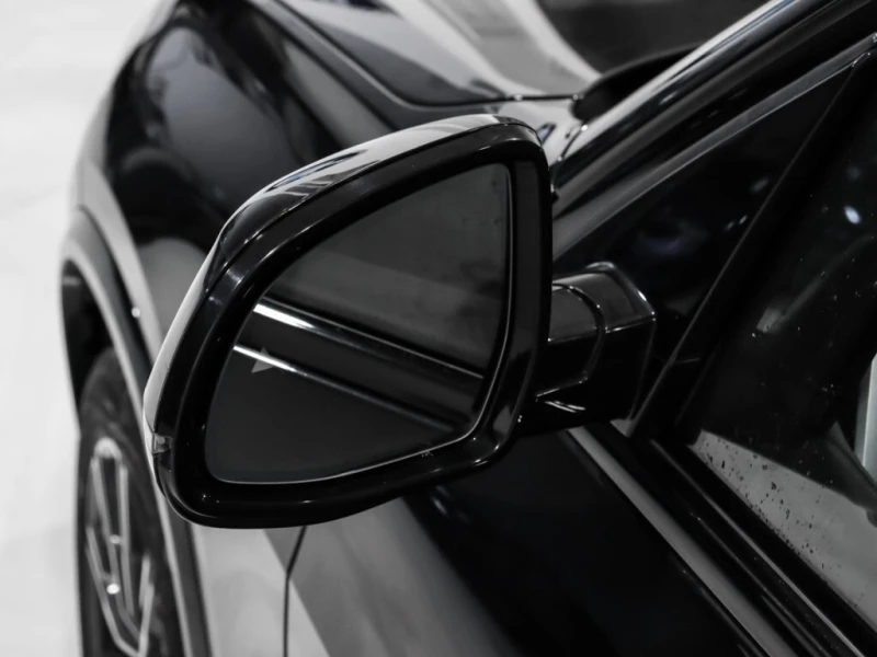 BMW X5 * xDrive40i / M Sport Pkg / Premium Essential Pkg , снимка 11 - Автомобили и джипове - 52848432