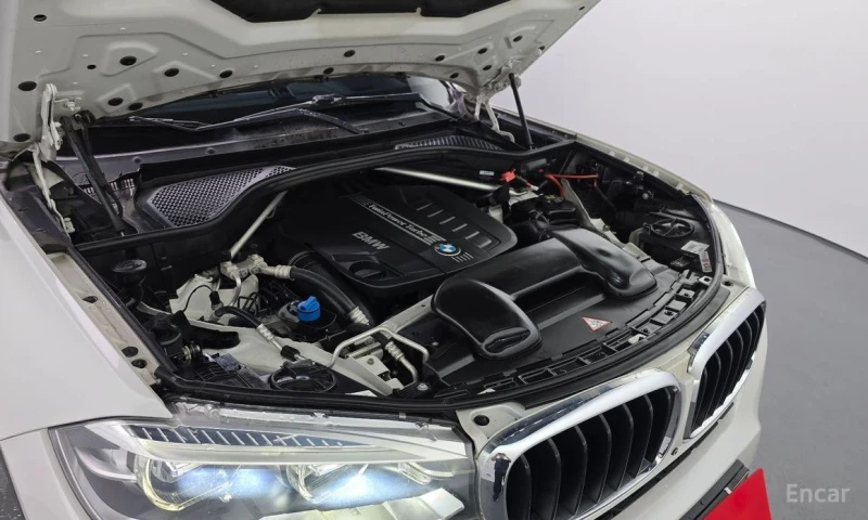 BMW X6, снимка 6 - Автомобили и джипове - 53126972