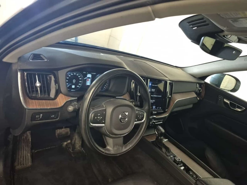 Volvo XC60 * MOMENTUM * CARFAX * ЦЕНА ДО БГ, снимка 8 - Автомобили и джипове - 53596383