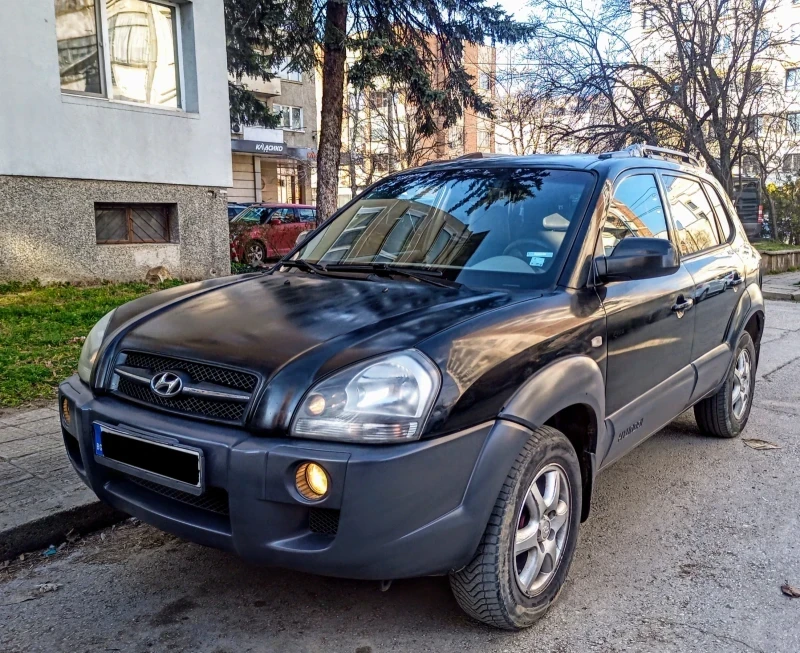 Hyundai Tucson 4x4/CRDI 140 кс./5л.-100км./Климатроник/Отличен !, снимка 2 - Автомобили и джипове - 53741031