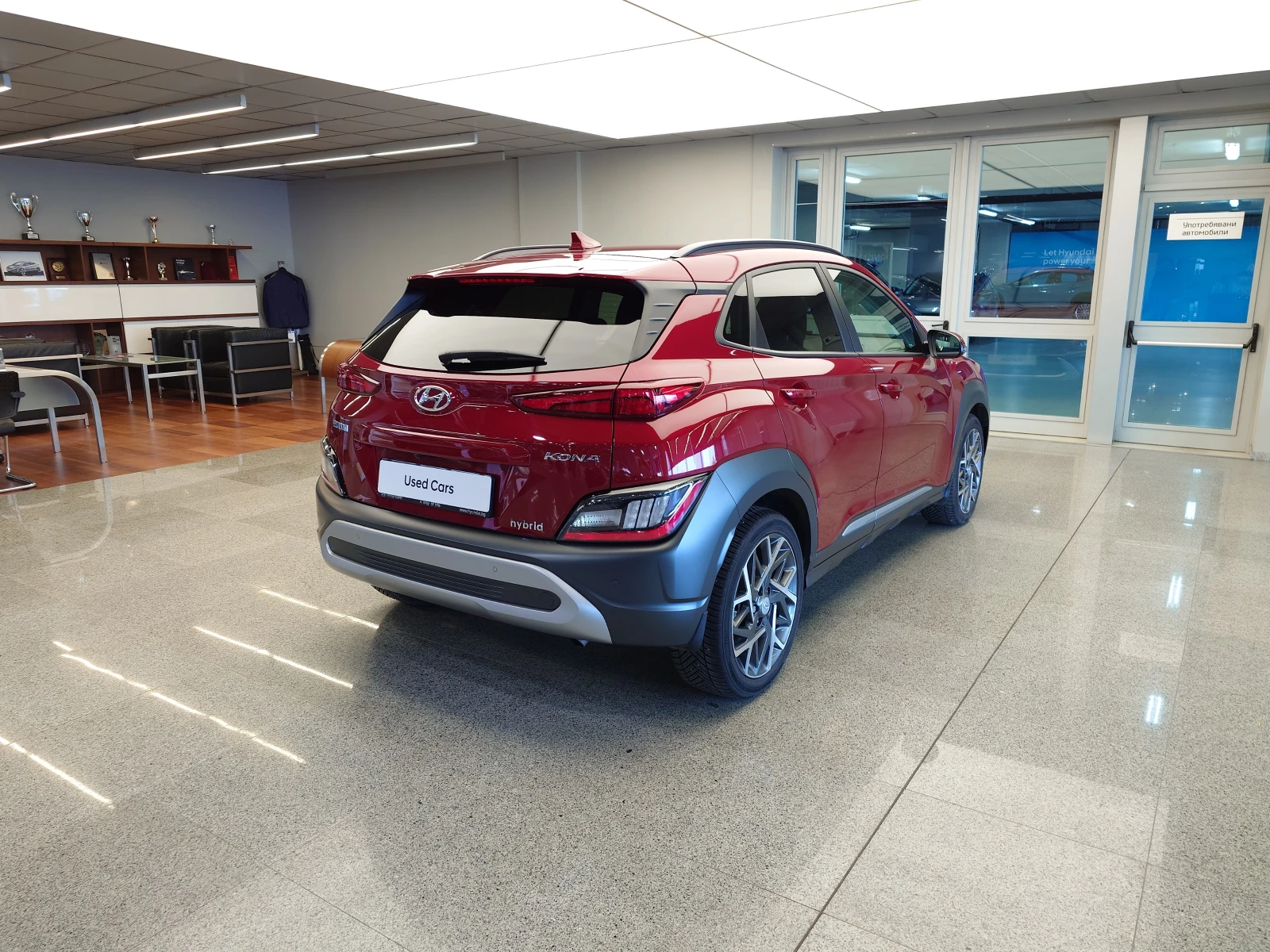 Hyundai Kona Premium Hybrid - изображение 4