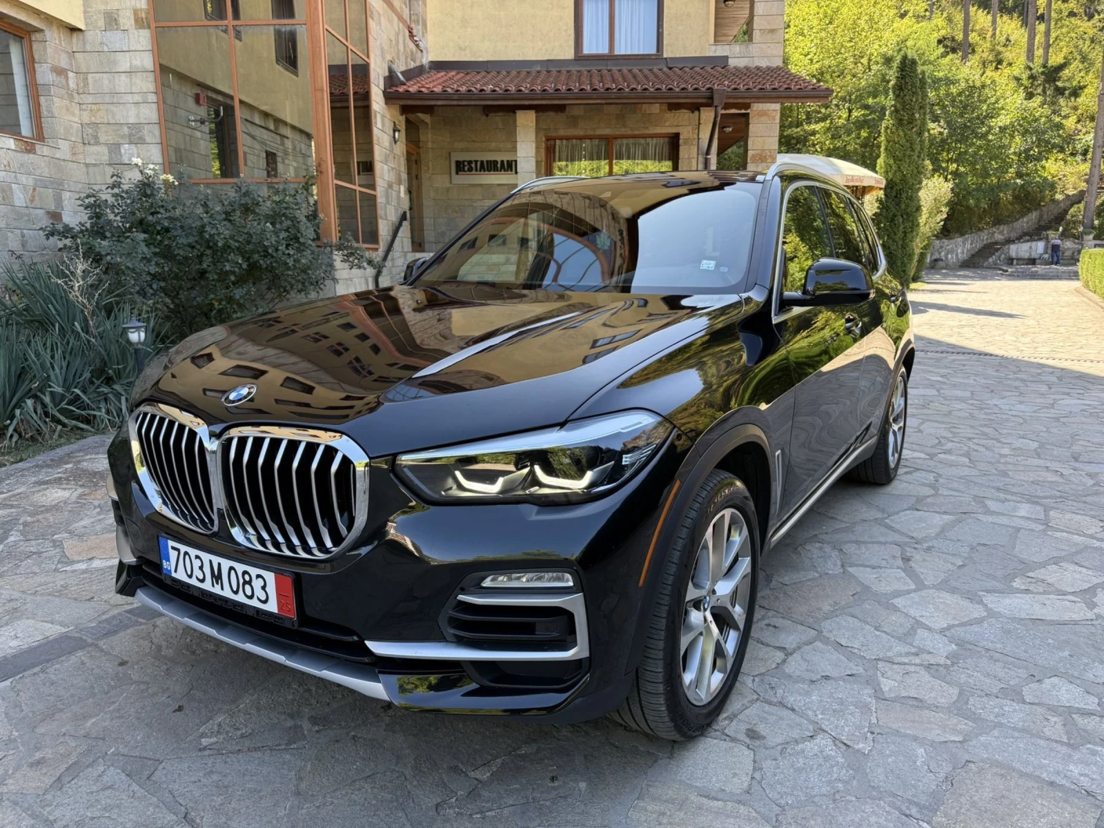 BMW X5 xDrive40i//360/Head-Up/SoftClose/() | Mobile.bg   1