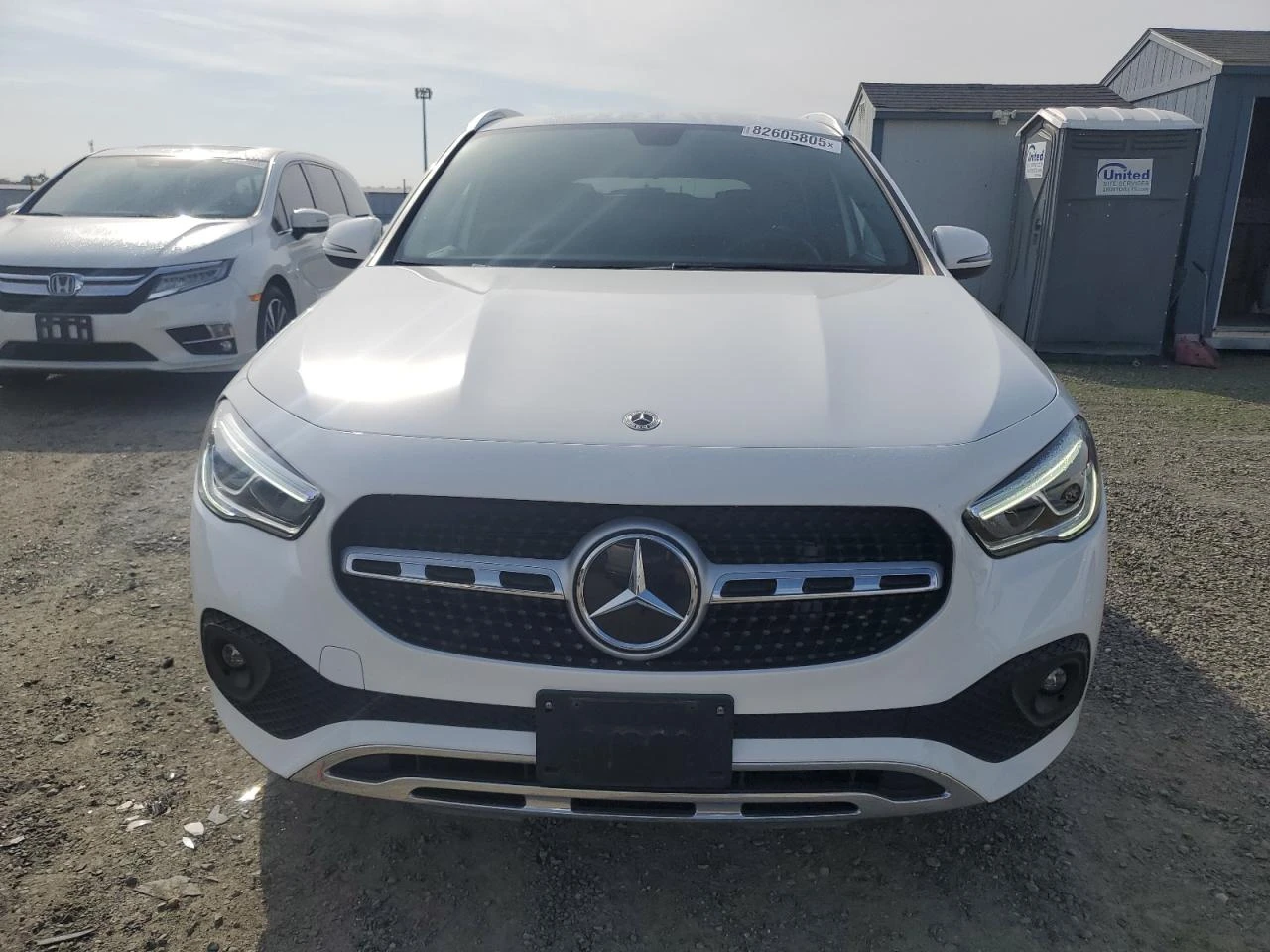 Mercedes-Benz GLA 250 4MATIC DIGITAL/MEMORY/ПОДГРЕВИ - изображение 2