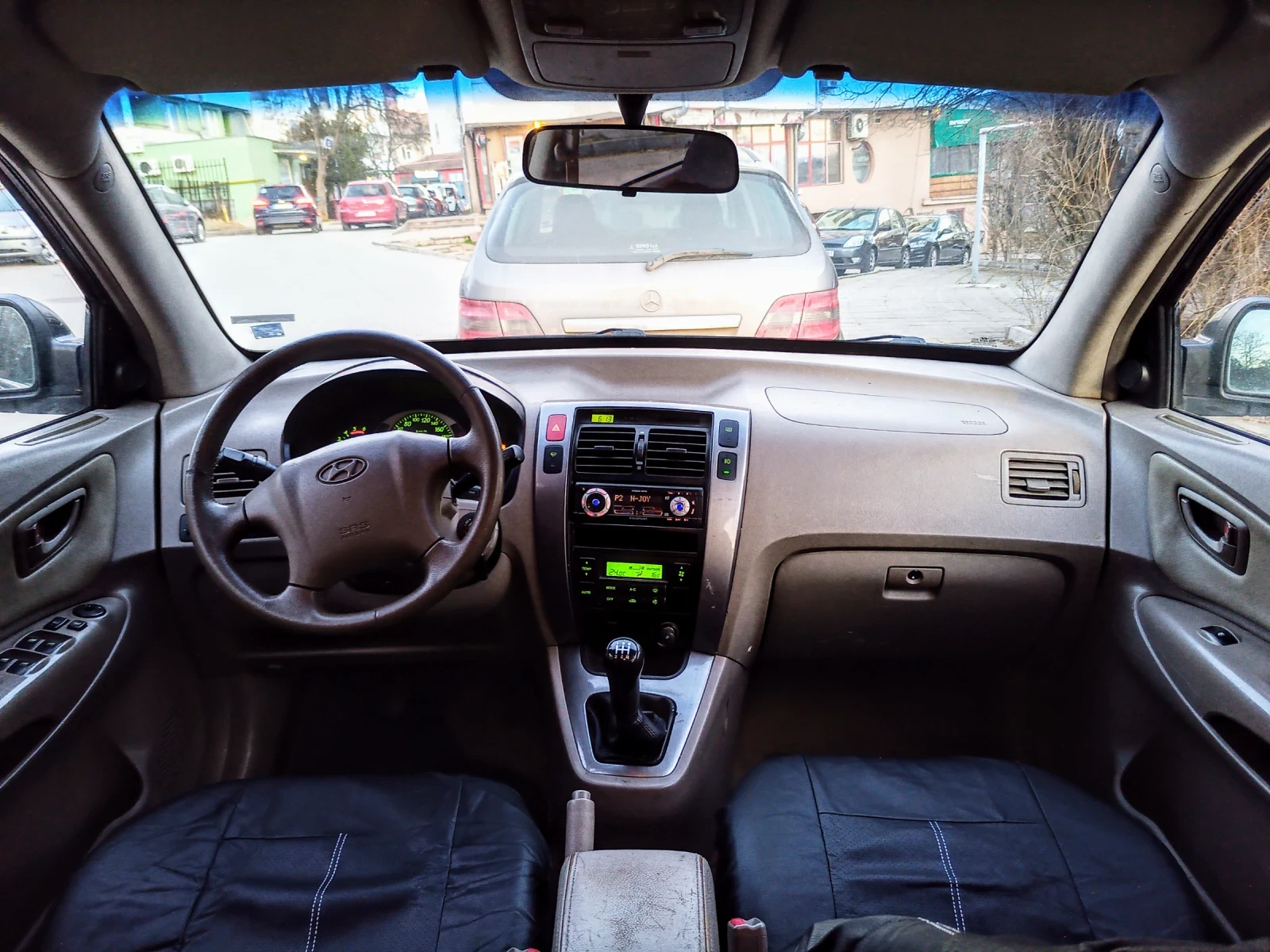 Hyundai Tucson 4x4/CRDI 140 кс./5л.-100км./Климатроник/Отличен !, снимка 10 - Автомобили и джипове - 53831924