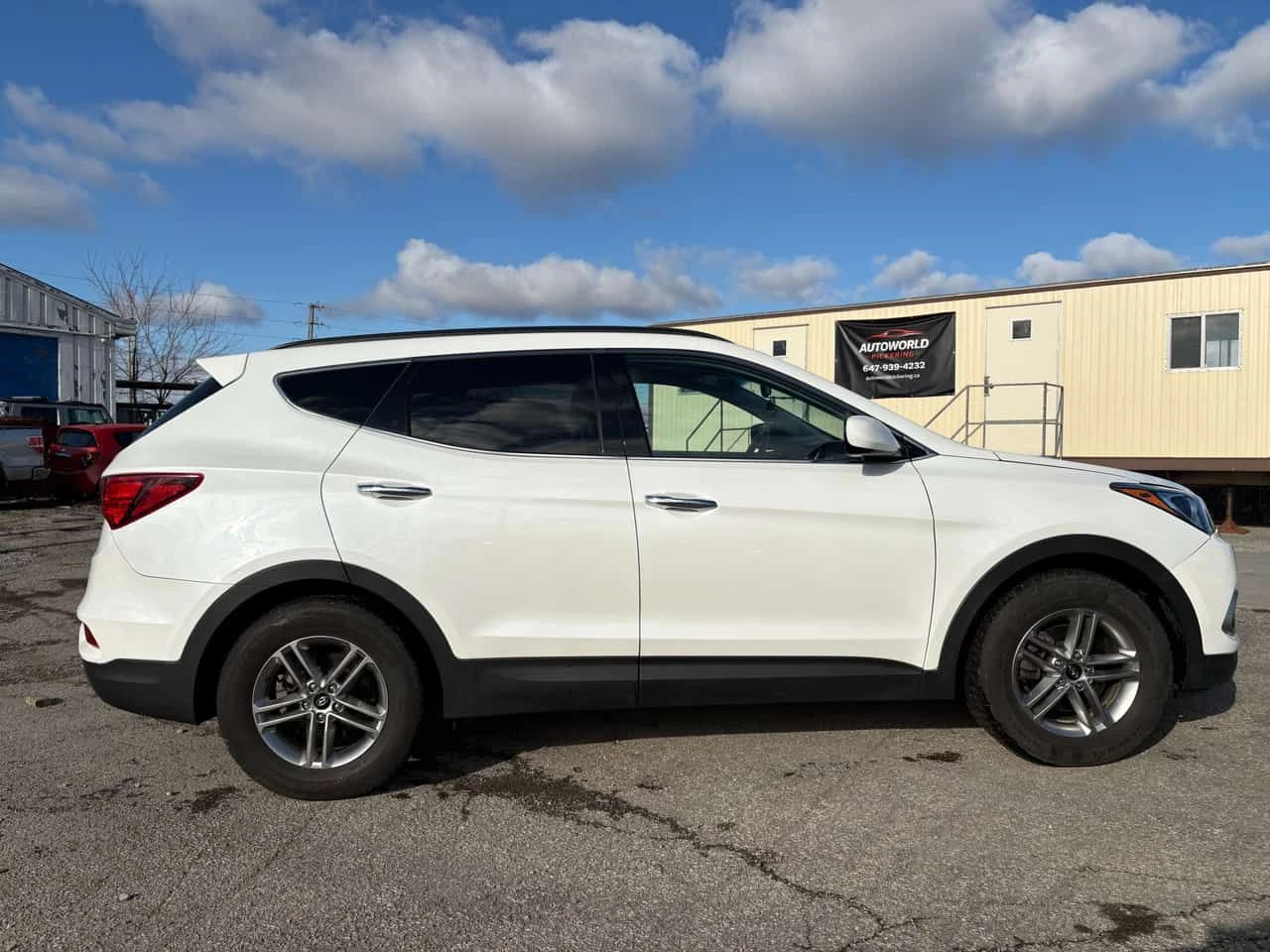 Hyundai Santa fe * FWD 4dr 2.4L * CARFAX * ЦЕНА ДО БГ, снимка 12 - Автомобили и джипове - 53967974