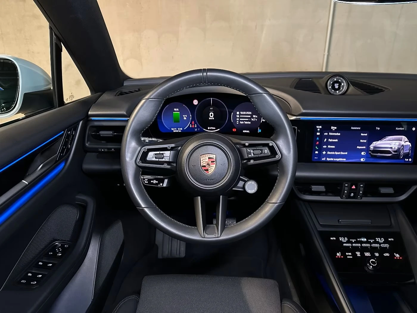 Porsche Macan 4 /  LED-Matrix / 360 - Camera, снимка 10 - Автомобили и джипове - 54139306