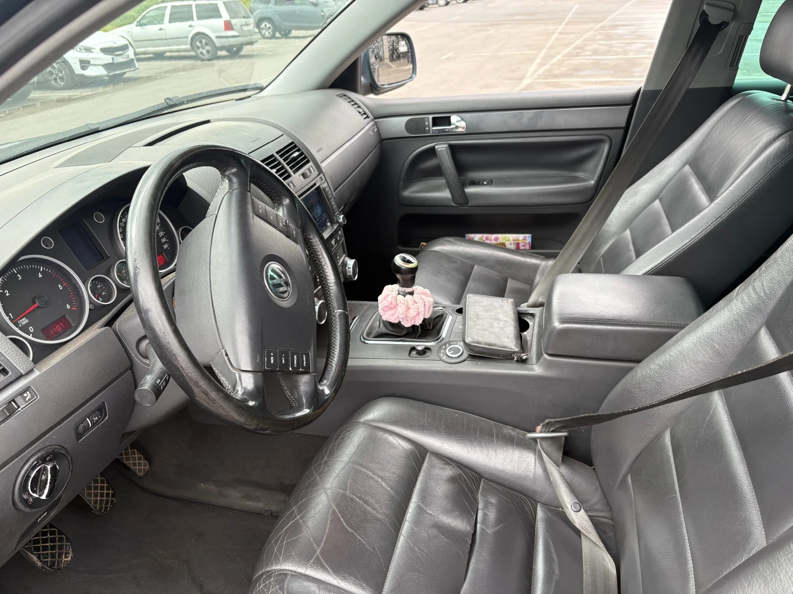 VW Touareg 2.5TDI, снимка 5 - Автомобили и джипове - 54491663