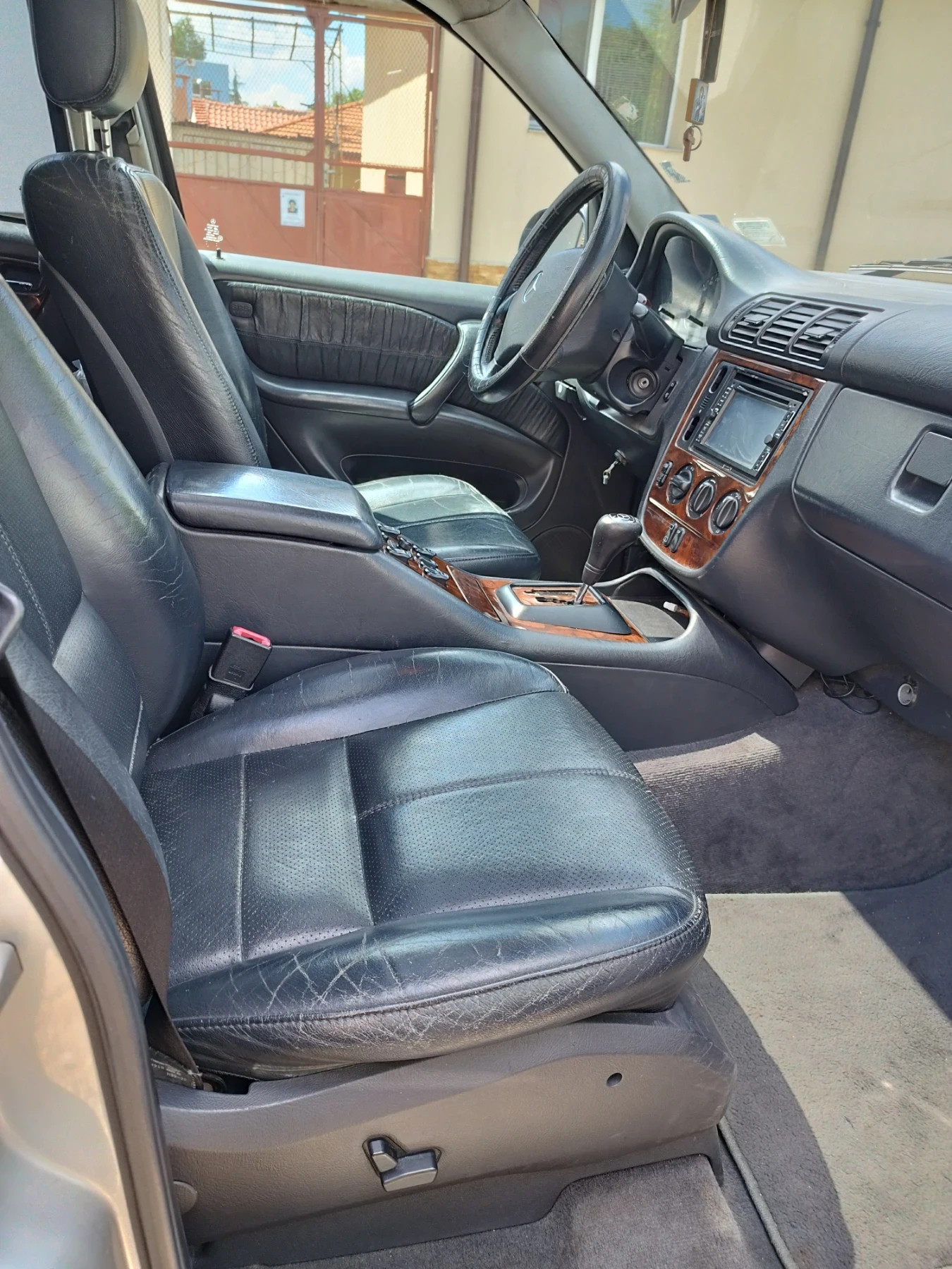 Mercedes-Benz ML 270, снимка 6 - Автомобили и джипове - 54666850