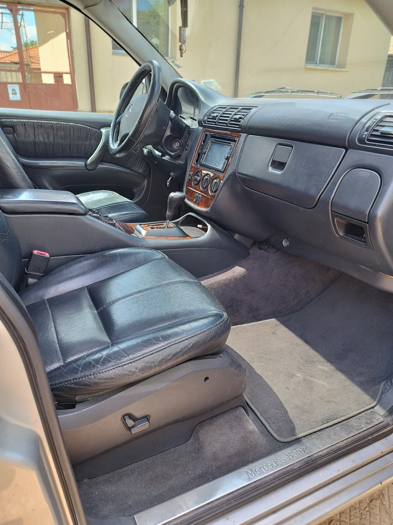 Mercedes-Benz ML 270, снимка 7 - Автомобили и джипове - 54666850