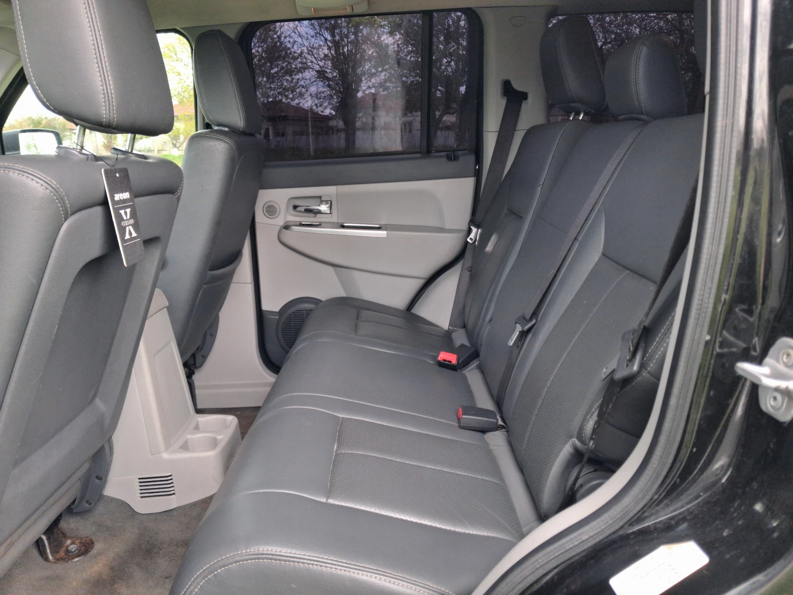Jeep Cherokee 2.8 CRD 4x4 , снимка 10 - Автомобили и джипове - 54762959