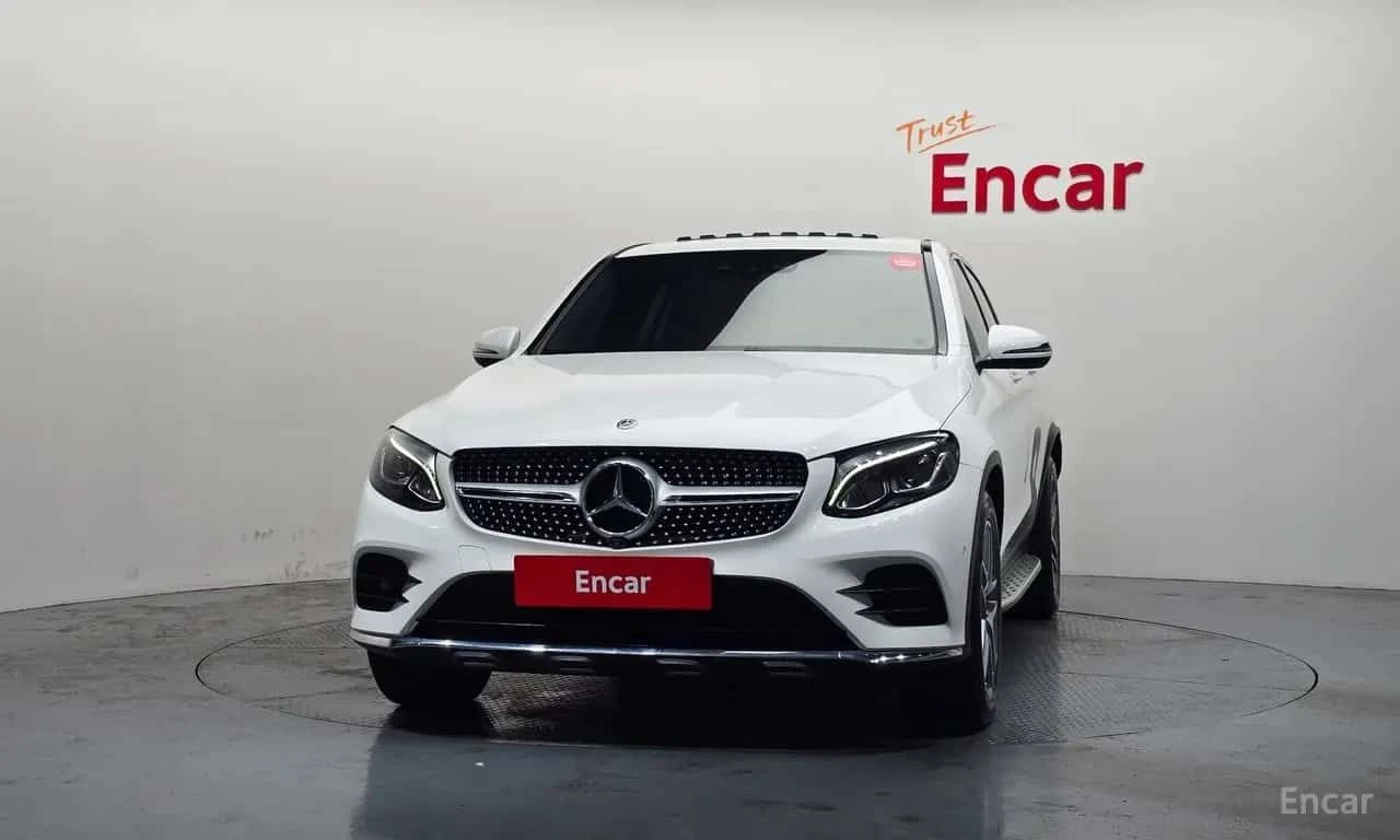 Mercedes-Benz GLC 220 d 4MATIC Coupe/ФИНАНСИРАНЕ, снимка 3 - Автомобили и джипове - 55565603