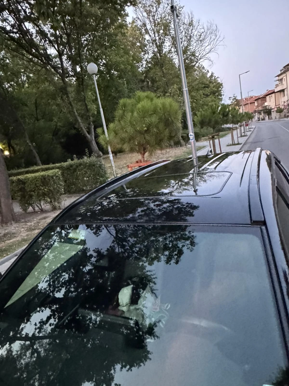 Toyota Rav4 XSE Hybrid, снимка 17 - Автомобили и джипове - 55658789