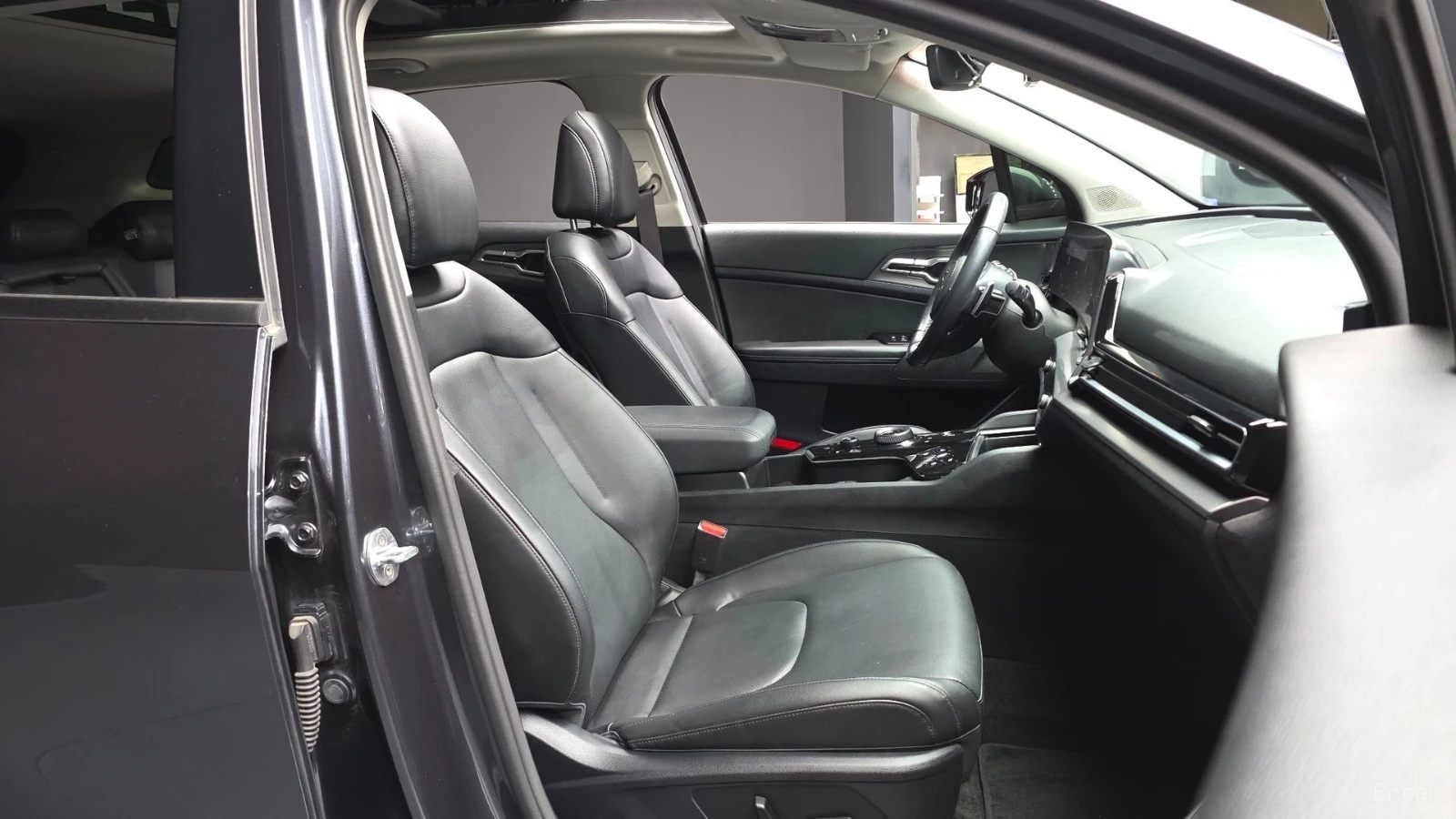 Kia Sportage NOBLESSE/DRIVE-ASSISTS/DIGITAL/1.6-TURBO, снимка 15 - Автомобили и джипове - 55679010