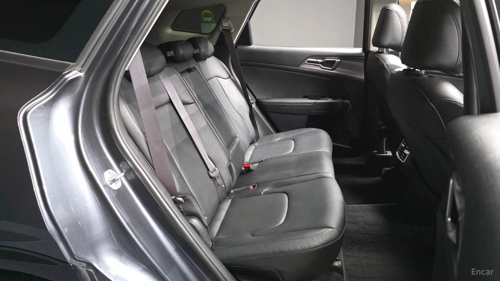 Kia Sportage NOBLESSE/DRIVE-ASSISTS/DIGITAL/1.6-TURBO, снимка 16 - Автомобили и джипове - 55679010
