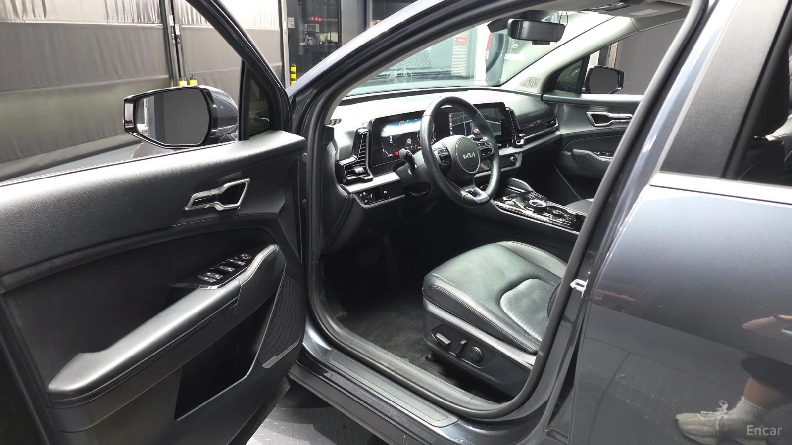 Kia Sportage NOBLESSE/DRIVE-ASSISTS/DIGITAL/1.6-TURBO, снимка 6 - Автомобили и джипове - 55679010