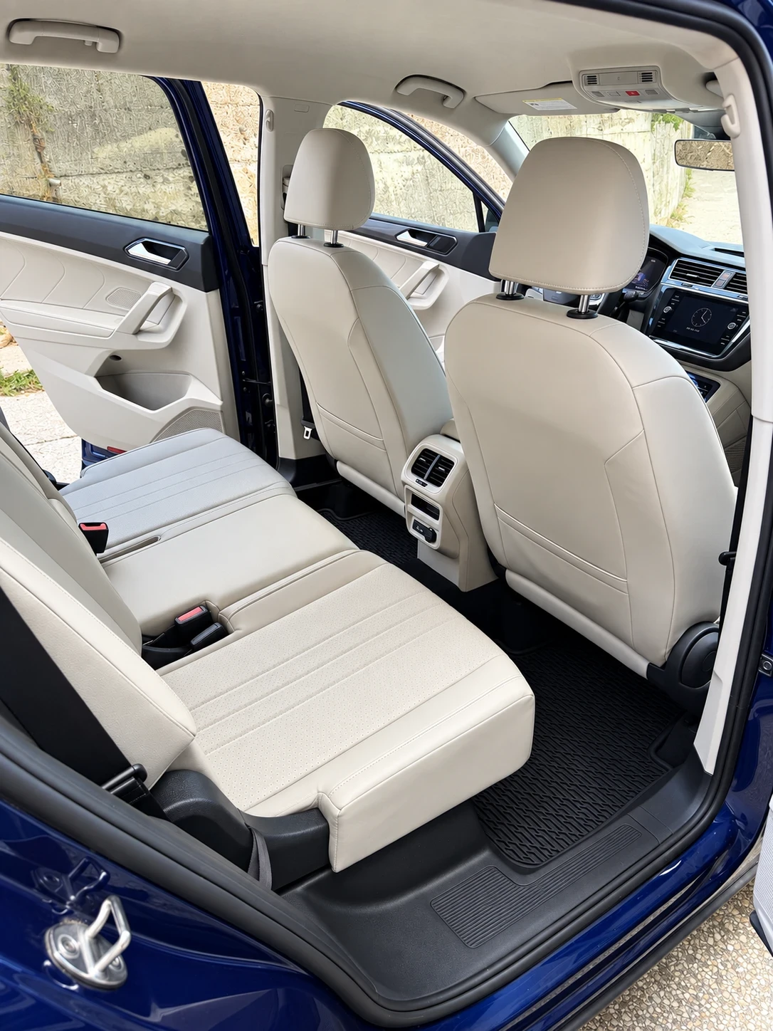VW Tiguan VW Tiguan 2.0 2024г. 55000км, снимка 9 - Автомобили и джипове - 55966620
