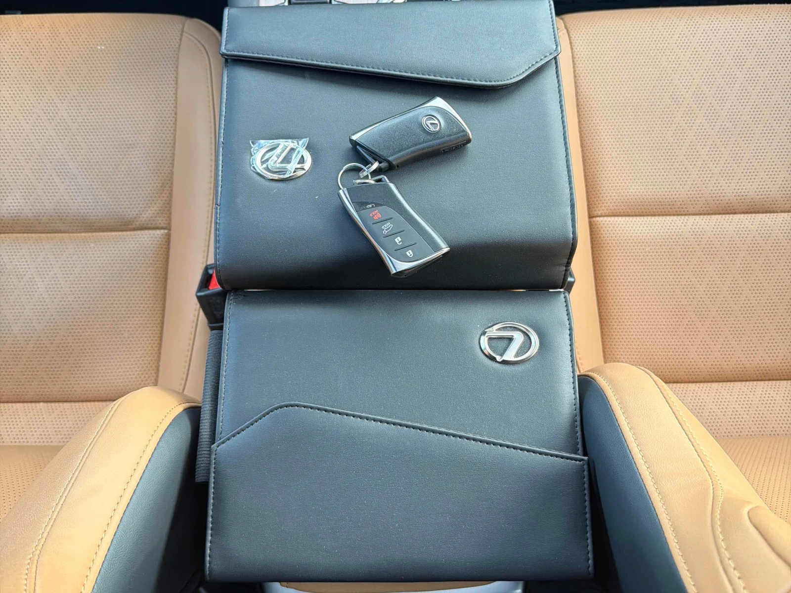 Lexus RX * 350h * CARFAX * , снимка 12 - Автомобили и джипове - 56006746