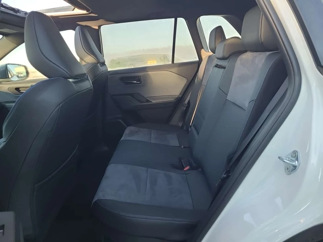 Toyota Rav4 * XSE * AWD * CARFAX *  | Mobile.bg � ����������� 12