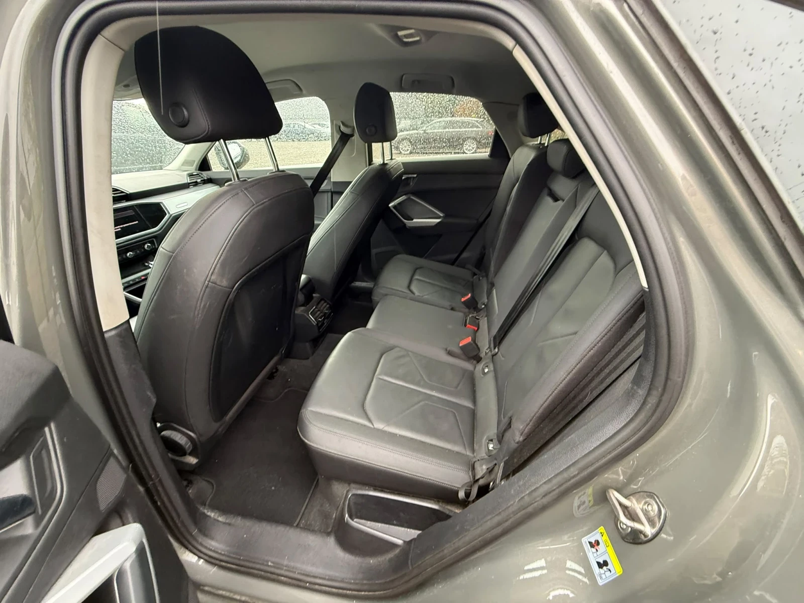 Audi Q3 S line , снимка 3 - Автомобили и джипове - 56610752
