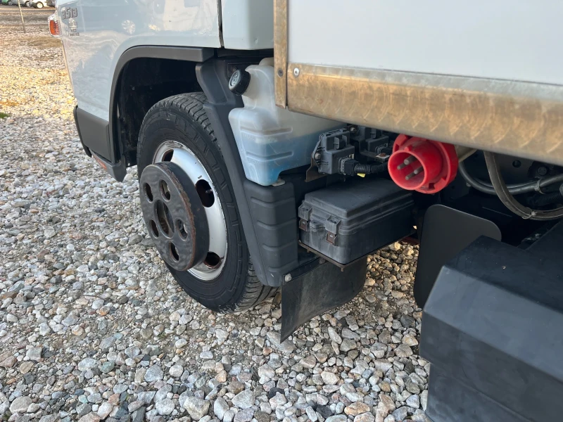 Mitsubishi Canter 3000TDI 130кс ИТАЛИЯ ДО -20 ГРАДУСА ИЗВОД ЗА ТОК , снимка 9 - Бусове и автобуси - 49940558