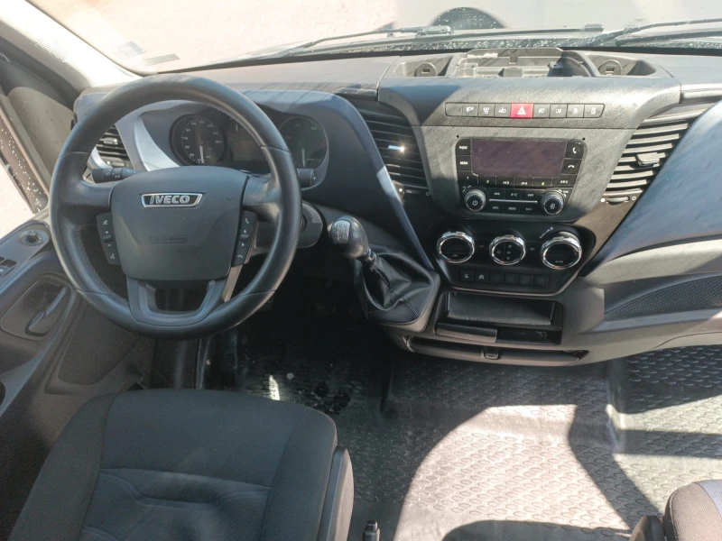 Iveco 35c18 9 ПАЛЕТЕН / ГОТОВ ЛИЗИНГ / ДВОЙНА КАБИНА, снимка 6 - Бусове и автобуси - 51071207